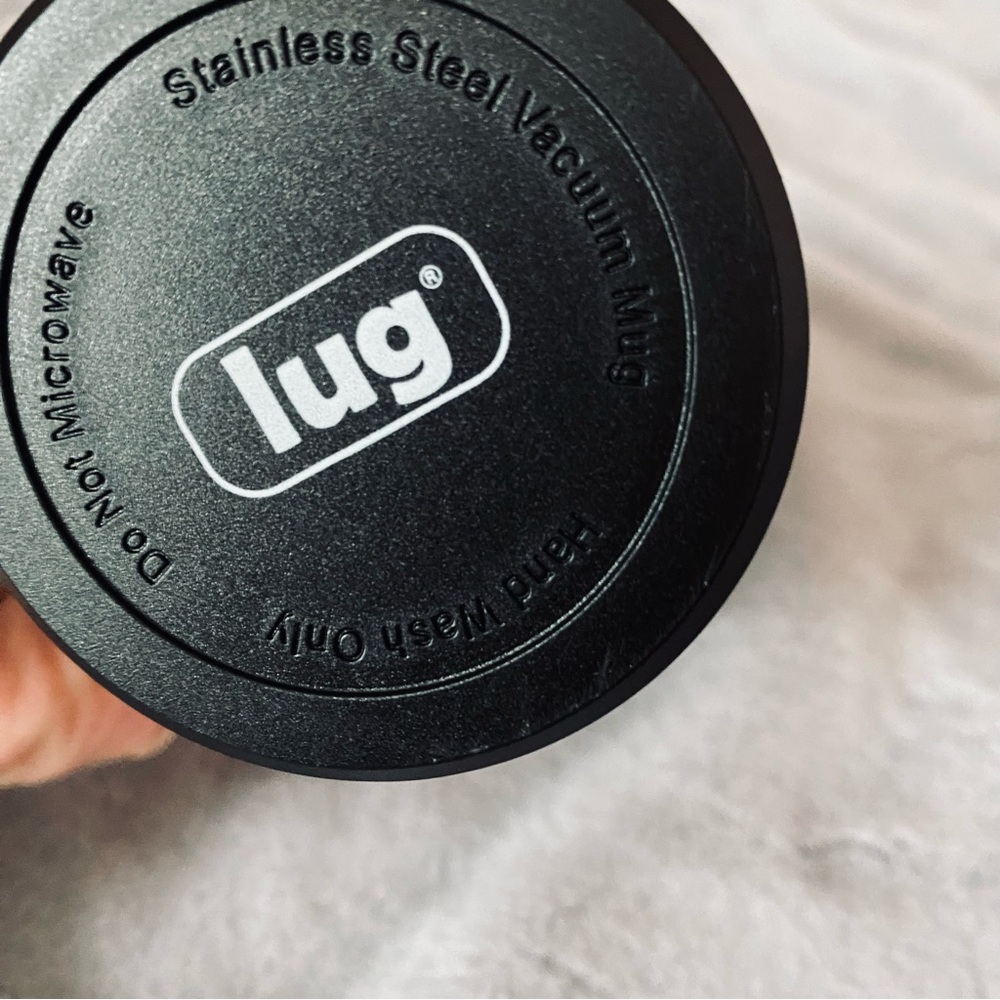 Lug Chuggie 16 oz. NWT Insulated water bottle - Picture 2 of 10